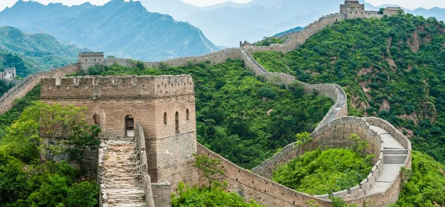 Od Velké čínské zdi po Zakázané město: Nejlepší cestovatelské trasy v Číně